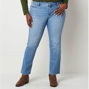 👖 St. John’s Bay Women’s Plus Secretly Slender Mid-Rise Skinny Jeans 👖